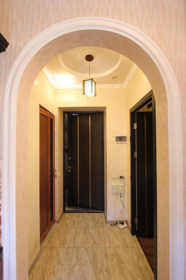 Amiryan Street 1 Bedroom Deluxe Apartment With Balcony Am104 Erevan Esterno foto